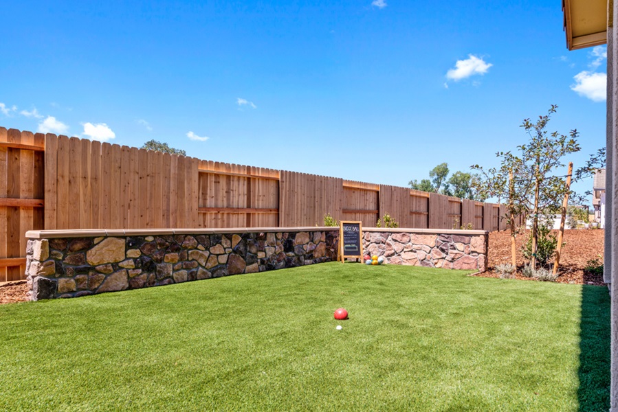 EstatesGlacier at Esplanade at Turkey Creek in Lincoln, CA Designed