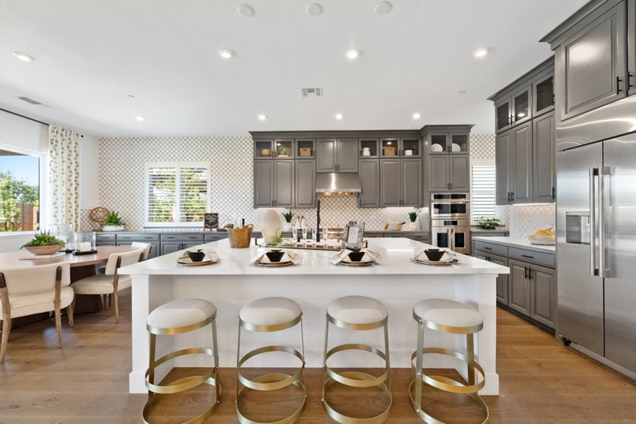 EstatesMeadow at Esplanade at Turkey Creek in Lincoln, CA Designed