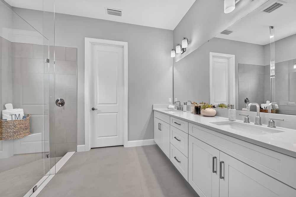 hj-fl-orlando-esplanade-at-westview-ambra-lot-252-primary-bath-001