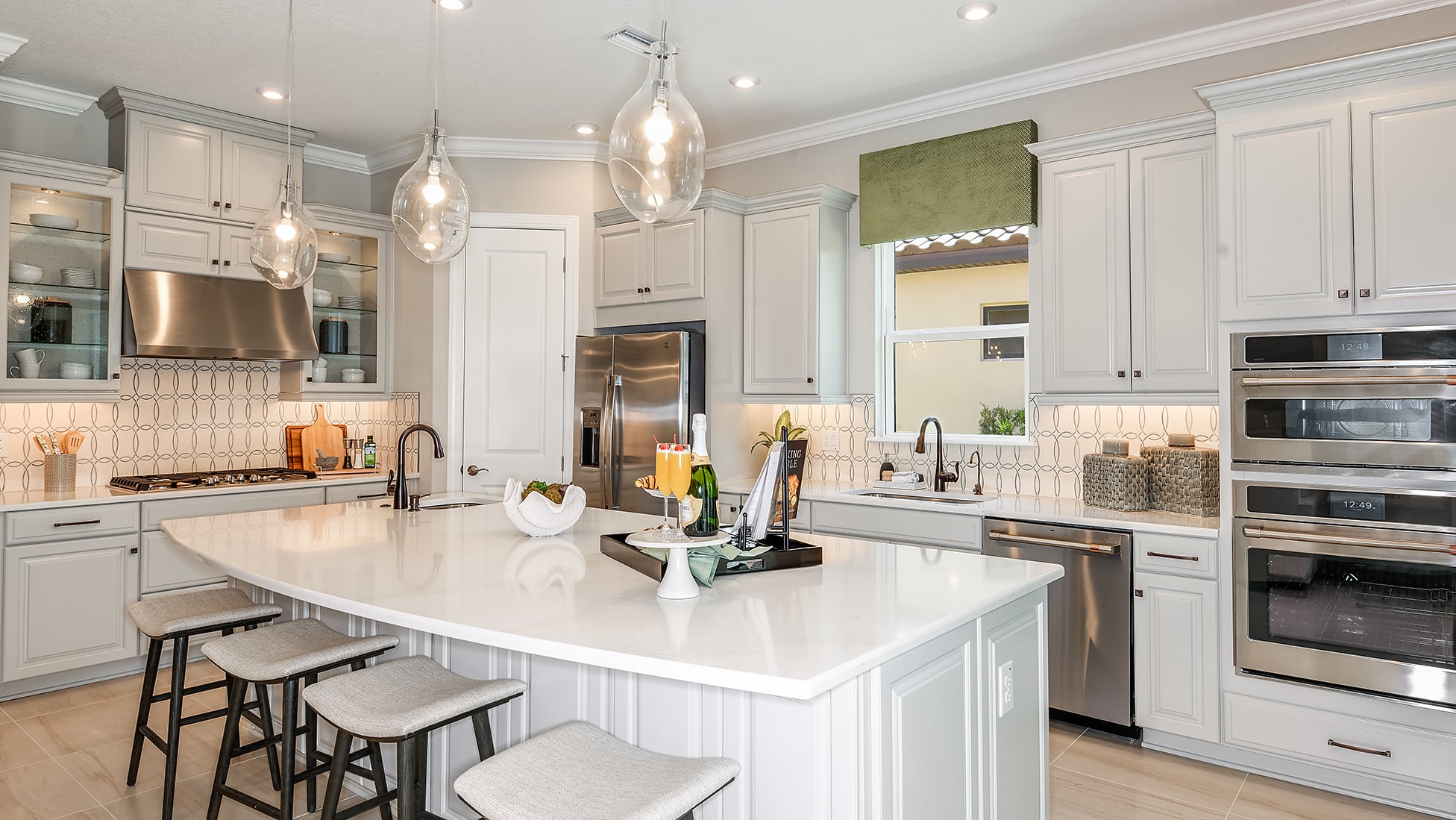 Palmetto, Florida Homes for Sale at Esplanade at Artisan Lakes