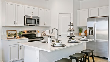 7643 Waterscape Drive