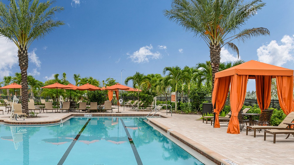 View Photos of Come Home To Esplanade Esplanade at Hacienda Lakes