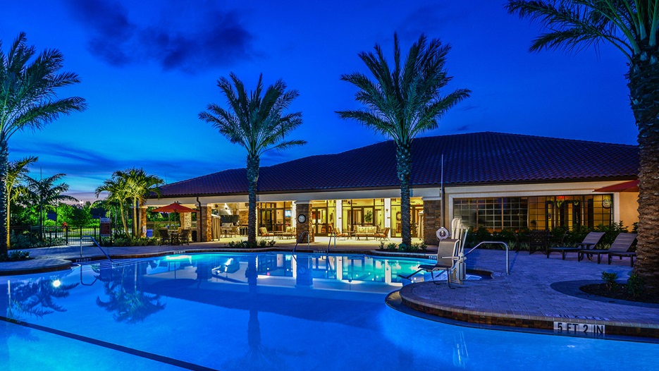 Esplanade At Hacienda Lakes Naples Florida