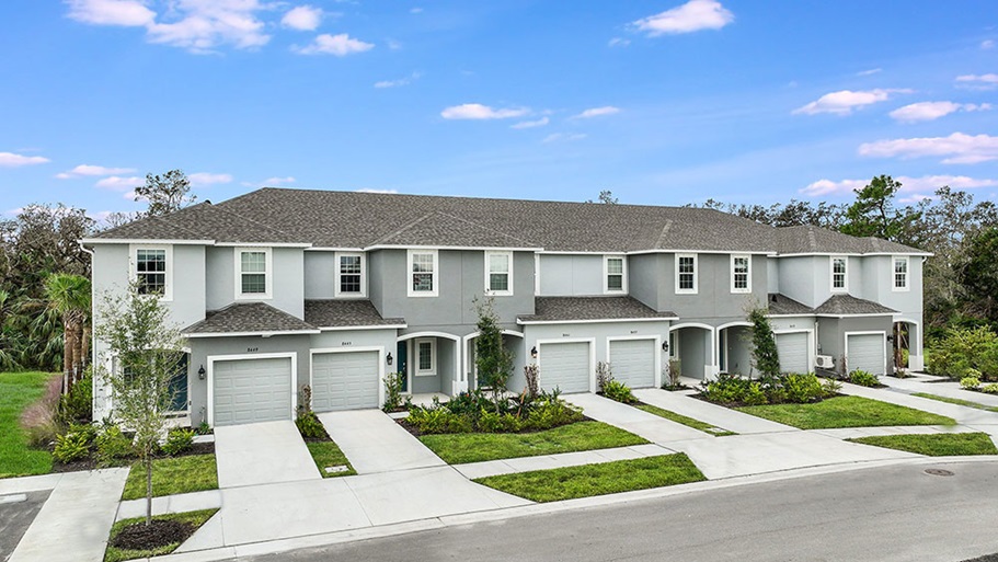 Sarasota, Florida Homes for Sale at The Townhomes at Skye Ranch