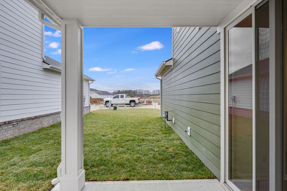 29 covered patio-in-plainfield-hobbs-station-babbit-lot-169
