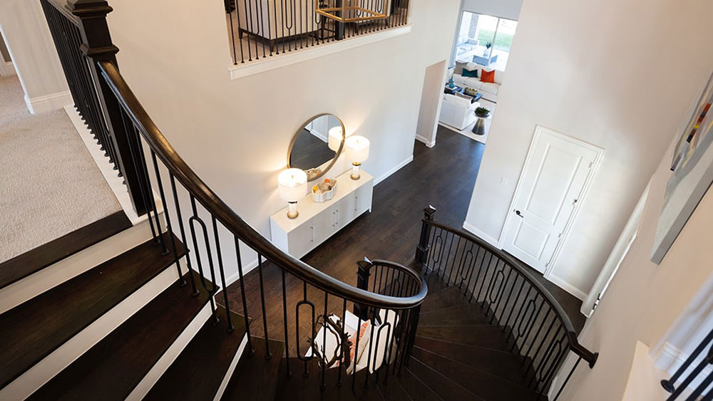 Vienna at Kensington Place 70s Darling in Carrollton, TX Taylor