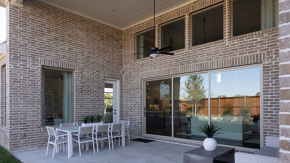 Vienna at Kensington Place 70s Darling in Carrollton, TX Taylor