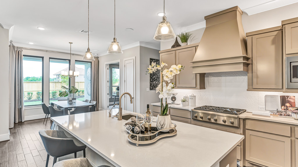 Home for Sale 37 N Waterbridge Drive, The Woodlands, TX Taylor Morrison