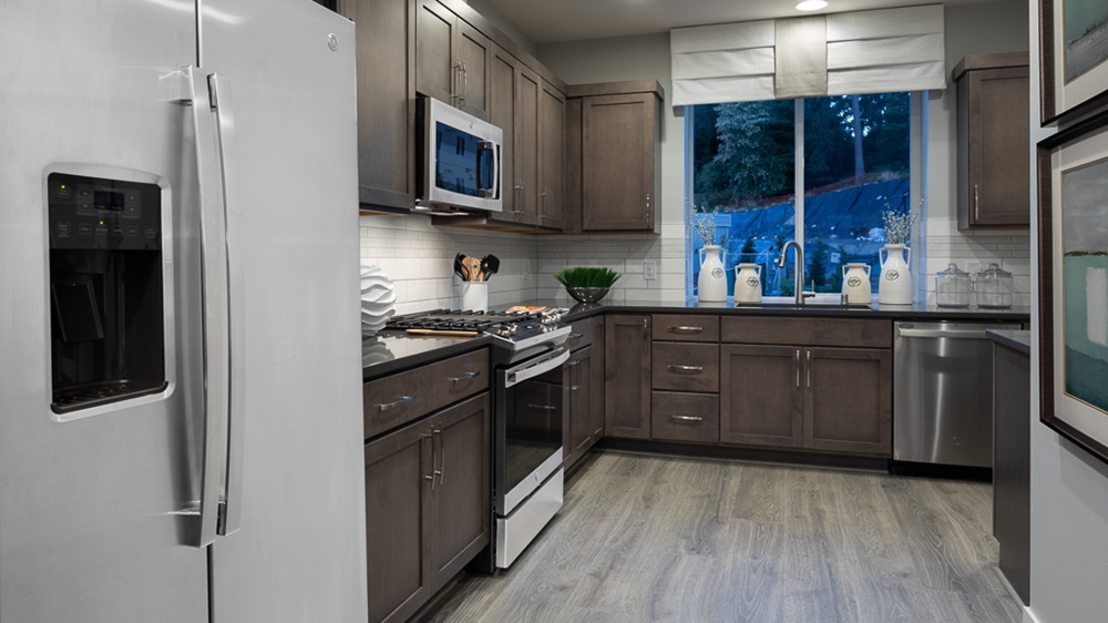 View Photos of Northmark Townhomes at Beardslee Taylor Morrison